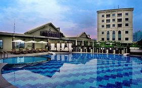 Hotel Grand City Hall Medan